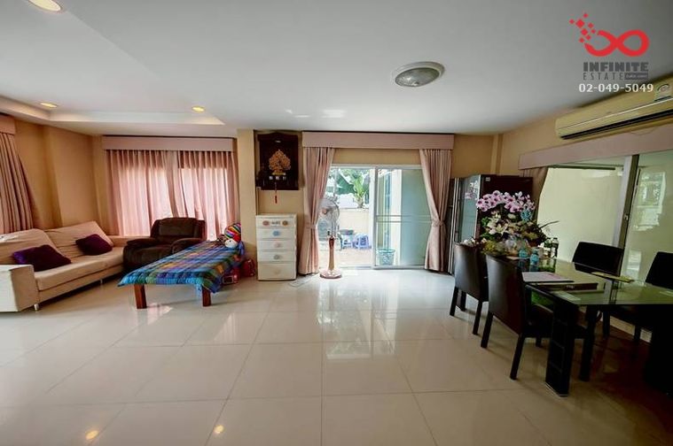 ขายบ้านเดี่ยว 3 ห้องนอน 152 ตร.ม. 52.6 ตร.ว. เดอะ เซนโทร รามอินทรา
