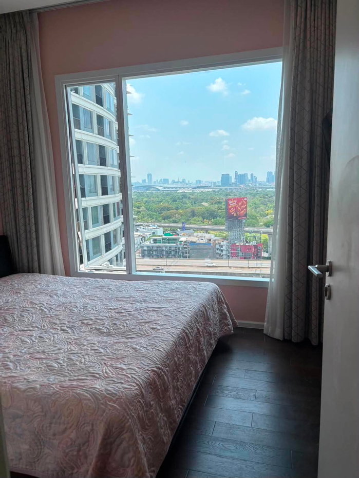 รูป ให้เช่า ✨ The Saint Residences ✨ 2 ห้องนอน เฟอร์นิเจอร์ และ เครื่องใช้ไฟฟ้าครบ ใกล้ BTS ห้าแยกลาดพร้าว - รูปที่ 3/11