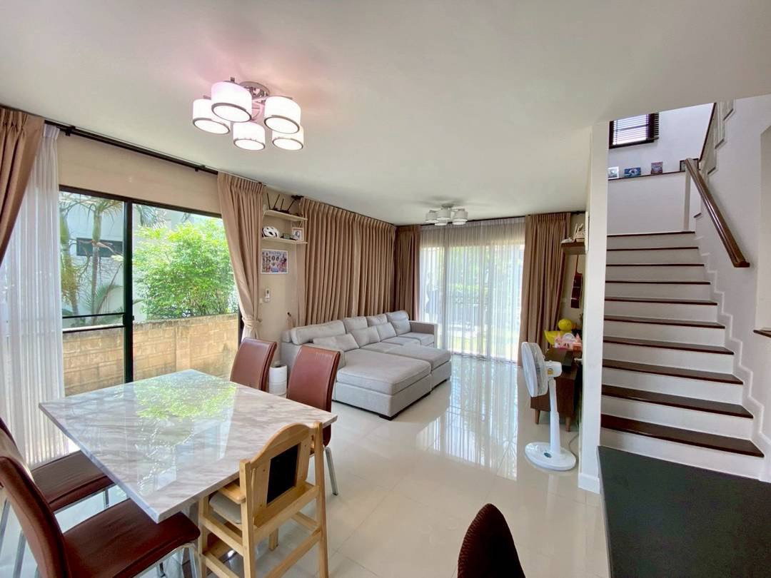รูป บ้านเดี่ยว 2 ชั้น | 3 ห้องนอน 3 ห้องน้ำ | จอดรถ 4 คัน 🔥ราคาเช่า 32,000 บาท/เดือน | ราคาขาย 6.99 ล้านบาท ขาย / ปล่อยเช่าบ้านเดี่ยวรีโนเวทใหม่  - รูปที่ 2/20