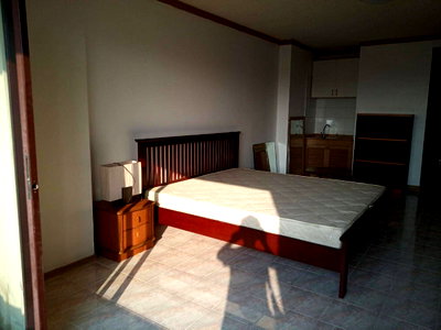 Condos for rent Central Plaza Grand Rama 9 : P-50940 | Srivara Mansion 🔥 Affordable Condo Near MRT Thailand Cultural Centre – Ready to Move In! 🔥Line ID: @easythaihome | 085-592-2897
