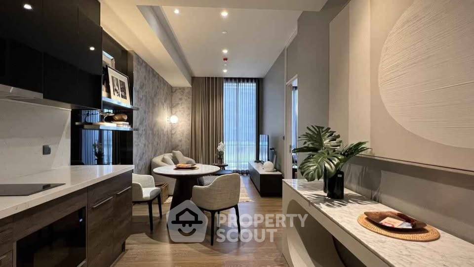 picture 1-BR Condo at Muniq Langsuan near BTS Ratchadamri (ID 2665499) - 2/8