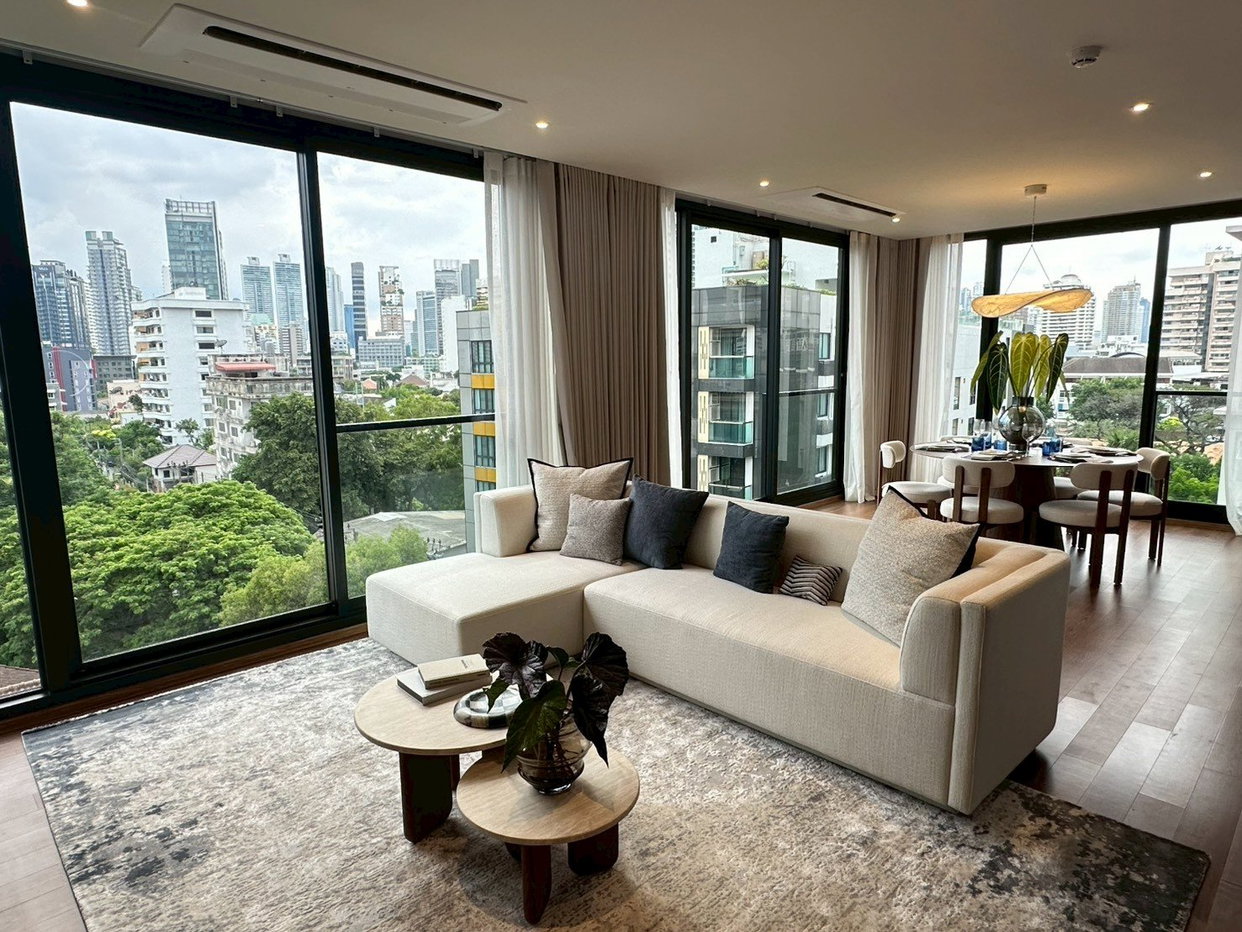 รูป LTH15479 – Luxury Pet-Friendly Condo for Rent Thonglor | Exclusive City Lifestyle | Near BTS Thonglor | 220,000 THB - รูปที่ 1/5