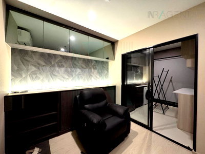 Condos for rent : 🚩 For Rent Condo ELIO DEL NEST Building 1, Floor 14,1 bed room, Room size 35 sqm