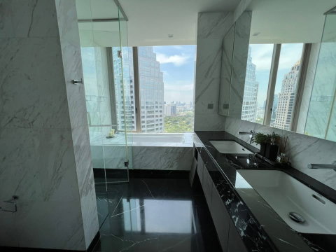 FOR RENT-- 2 BEDROOM 118 SQ.M -- READY TO MOVE IN -- CALL NOW 094-641-5974