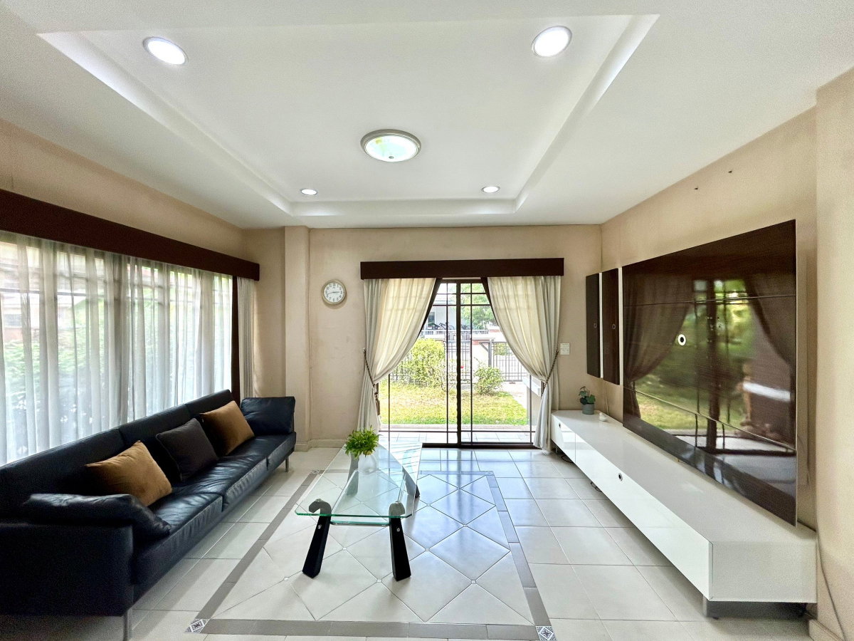 รูป 🏡 ให้เช่าบ้านเดี่ยวพร้อมเข้าอยู่ — โครงการเศรษฐสิริ วงแหวน-สุขาภิบาล 2 โซนเสรีไทย-รามอินทรา ใกล้ Fashion Island - รูปที่ 2/15