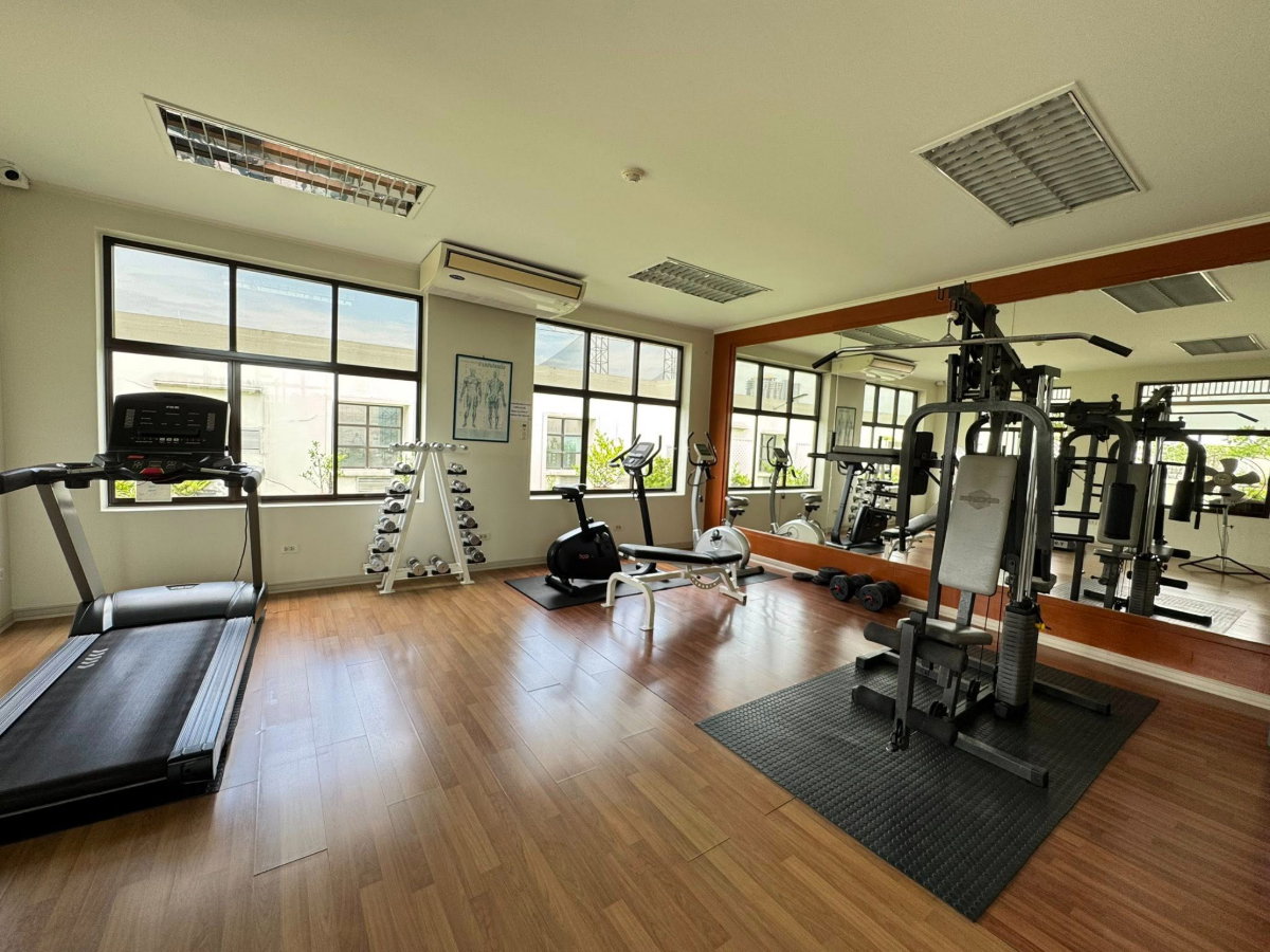 picture For rent: Lumpini Place Narathiwatratchanakarin - 11/12