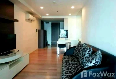 Condos for sale : 1 Bedroom Condo for sale at 15 Sukhumvit Residences  6263652