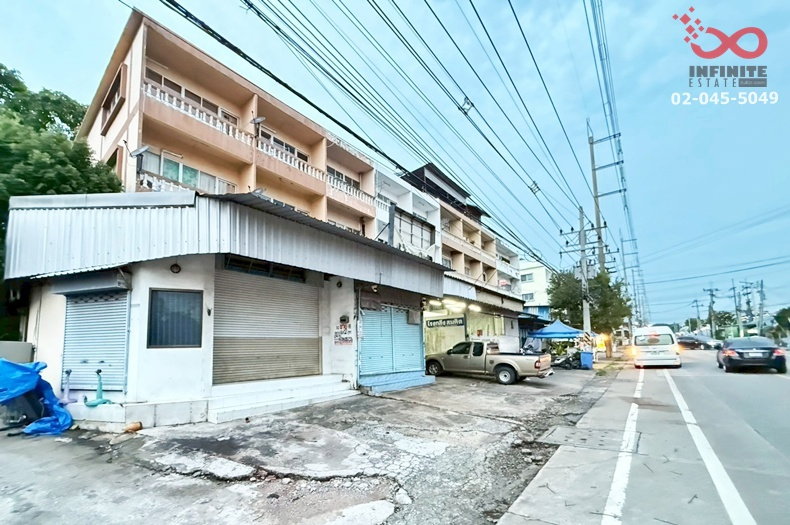 รูป ขายอาคารพาณิชย์ 3.5 ชั้น 89 ตร.ว. ชุมชนหนองปรือ ศรีราชา ชลบุรี ใกล้นิคมอุตสาหกรรม - รูปที่ 1/16