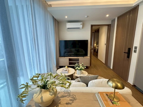 LTH15481 – Luxury Pet-Friendly Condo for Rent Thonglor | City Lifestyle Best Value | Near BTS Thonglor | 125,000 THB | คอนโดหรูให้เช่า ทองหล่อ เลี้ยงสัตว์ได้ คุ้มค่า ใกล้ BTS ทองหล่อ