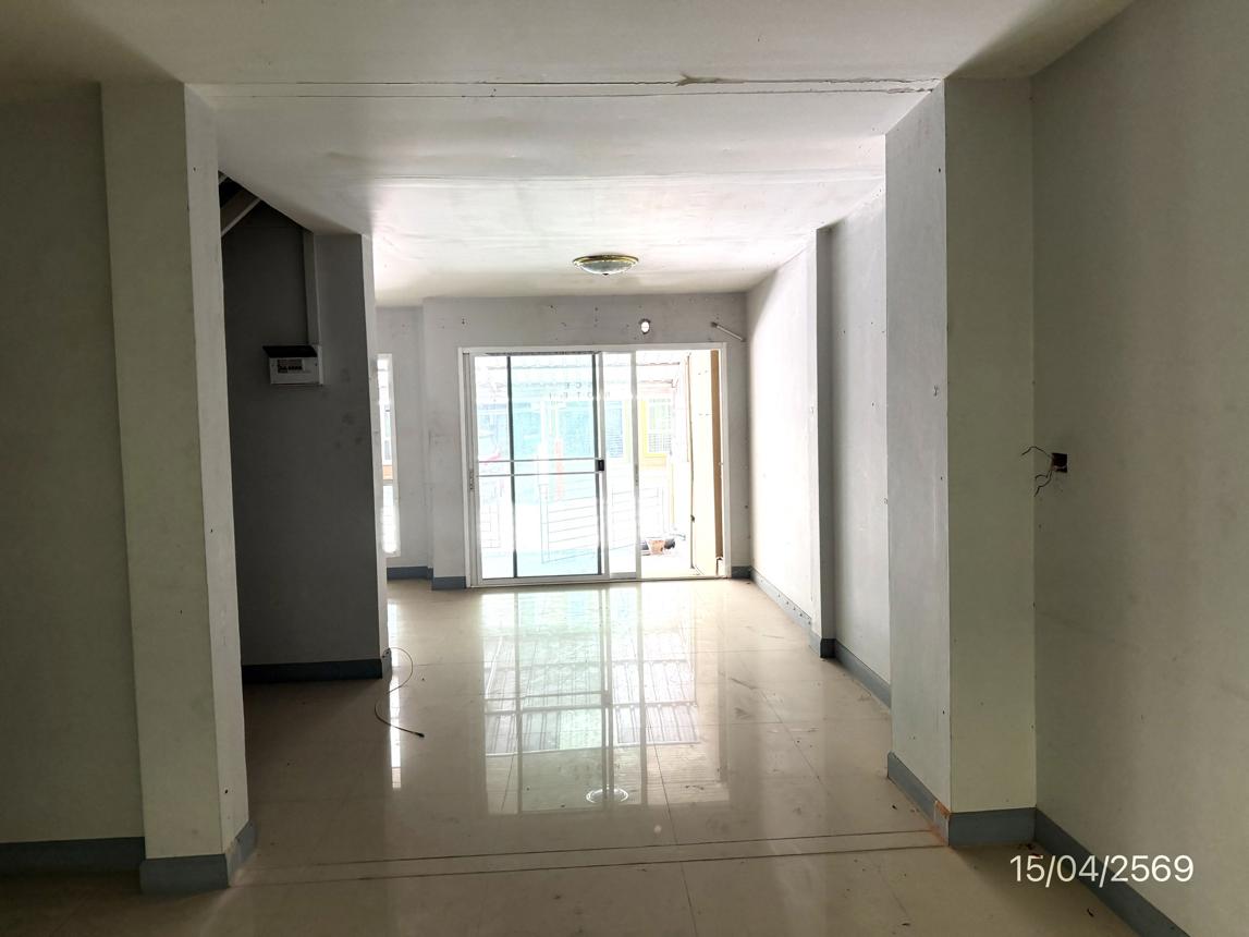 picture TOWN HOUSE 22 Sq.w. Si Racha Chonburi for 1.8M - 19/32