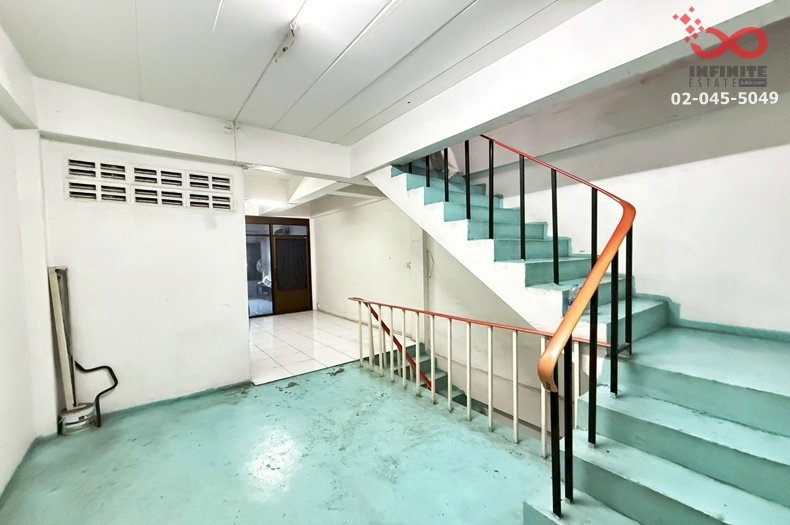 รูป ขายอาคารพาณิชย์ 3.5 ชั้น 89 ตร.ว. ชุมชนหนองปรือ ศรีราชา ชลบุรี ใกล้นิคมอุตสาหกรรม - รูปที่ 4/16