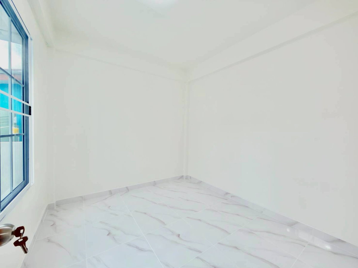 รูป หมู่บ้านอยู่เจริญ 4 (ถนนเมน) ลำลูกกา ปทุมธานี - รูปที่ 9/20