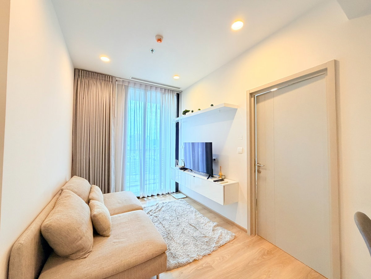 รูป ให้เช่า คอนโดใกล้BTS ทองหล่อ | Oka Haus Sukhumvit 36 | 1 ห้องนอน ตกแต่งครบพร้อมอยู่ - รูปที่ 1/12