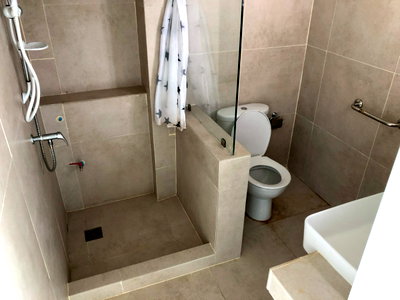 Condos for rent Airport Link Ratchaprarop : Studio room Ratchathewi Tower  *renovated*