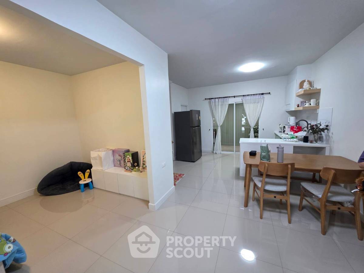 รูป ทาวน์เฮ้าส์ 3-ห้องนอน ที่ เดอะ คัลเลอร์ส บางนา-วงแหวน ใน บางพลีใหญ่ (ID 2889541) - รูปที่ 5/17