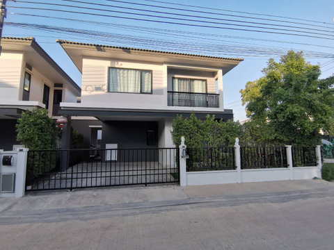 🏡 Luxurious twin houses, ready to move in | Britania Bangna-Suvarnabhumi Km. 26 Fully Furnished + Complete Home security