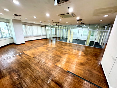 สำนักงานให้เช่า : ให้เช่า ออฟฟิศ  โครงการ เอส วี ซิตี้ ทาวเวอร์ 1 พระราม 3