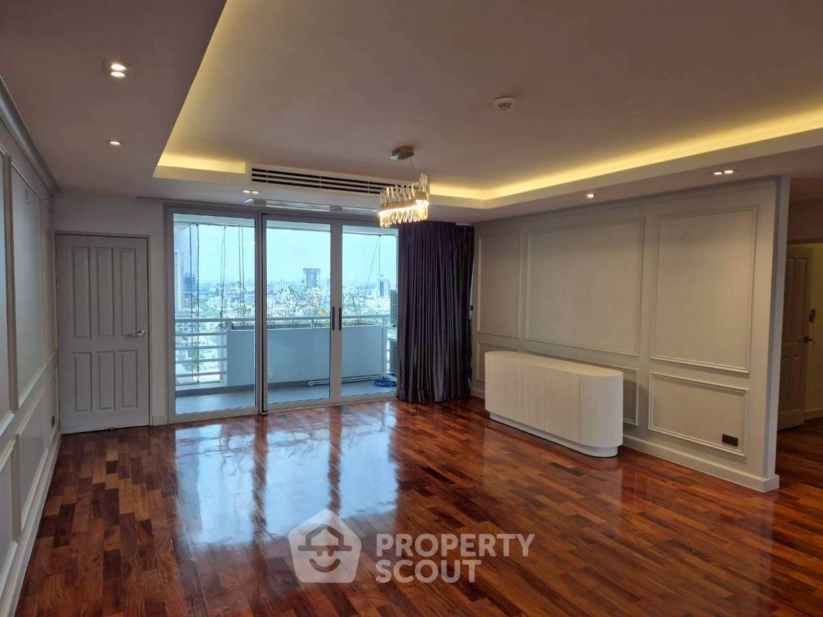 picture 4-BR Condo at La Cascade Condominium near BTS Ekkamai (ID 2920116) - 3/26