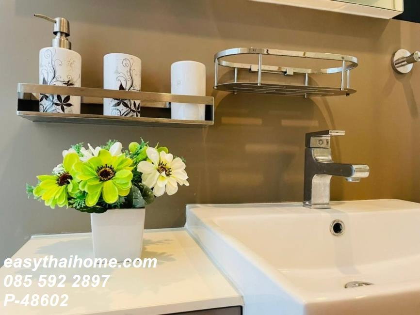 รูป P-48602 — คอนโดแบรนด์หรูชั้นสูงทำเลเด่น! The Room Sathorn-Taksin ใกล้ BTS โพธิ์นิมิตร ราคา 20,000 บาท โทร 085-592-2897 Line: @easythaihome - รูปที่ 2/23