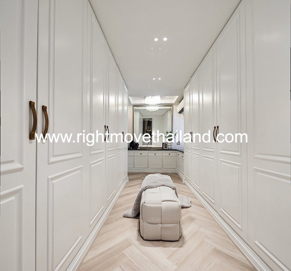 รูป HR681 Luxury Private Residence in the Heart of Ekkamai - รูปที่ 15/16