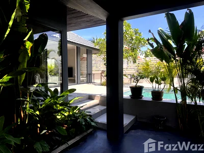 Houses for sale Muang Phuket Phuket : 4 Bedroom Villa for sale in Rawai, Phuket  6172636