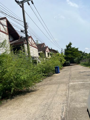 ขายบ้านเดี่ยว 4 ห้องนอน 300 ตร.ม. 63 ตร.ว. เขตบางนา