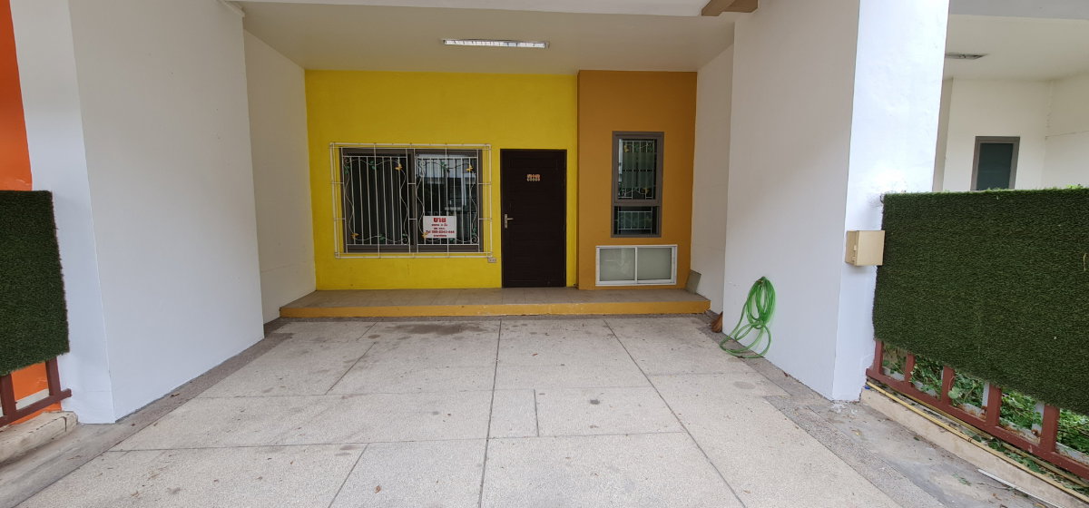 picture TownHome Best Deal Best Price  4,567,7890 - 8/35