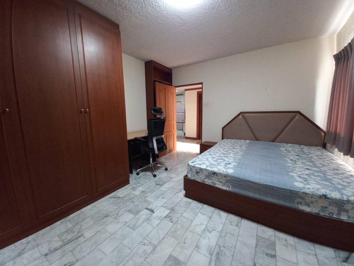picture Condominium for Rent 2 bedroom 80 sq. m. - 4/9