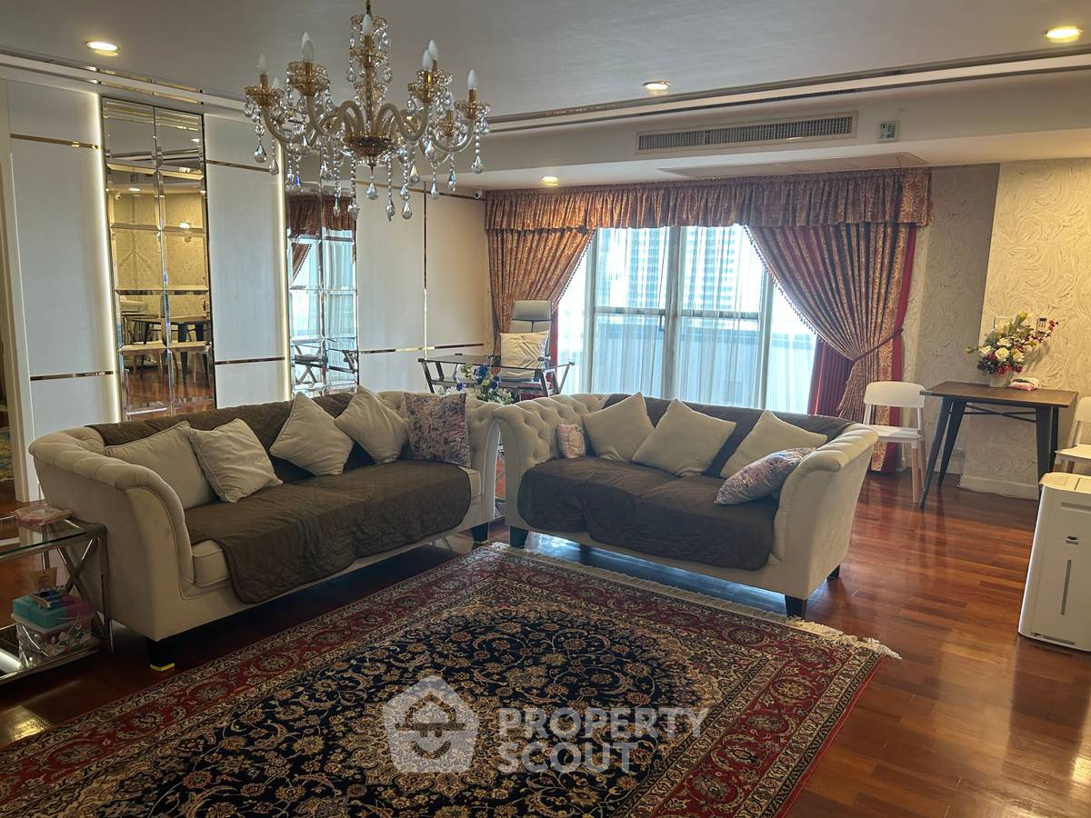 picture 2-BR Condo at Las Colinas near BTS Asok (ID 2910582) - 3/12