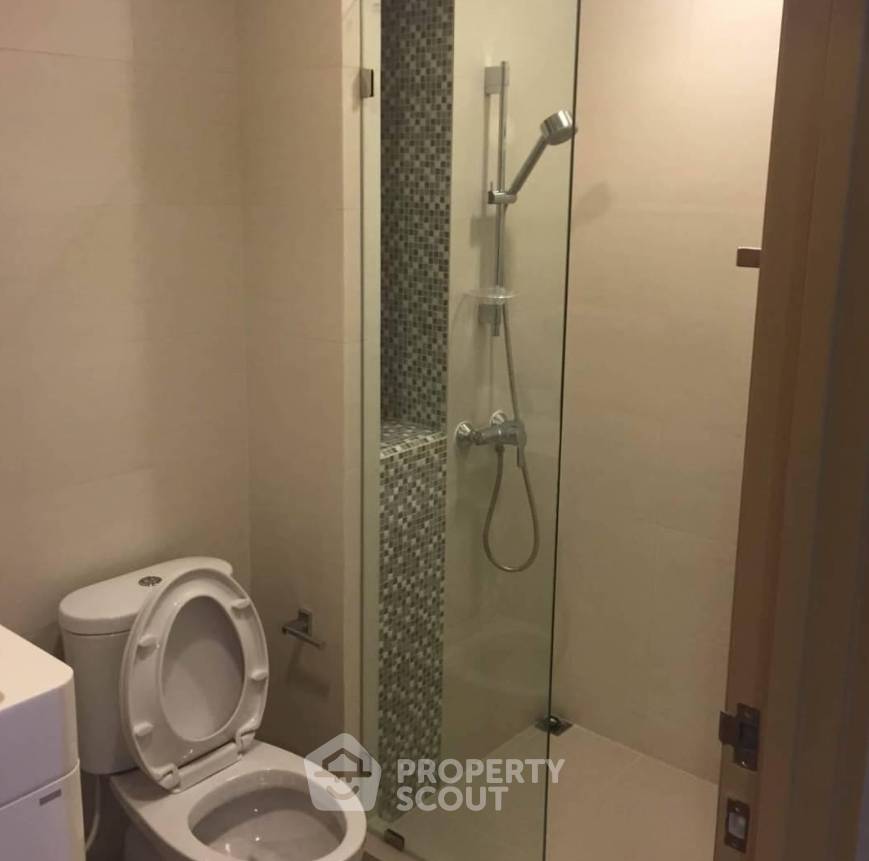 picture 1-BR Condo at Condolette Midst Rama 9 near MRT Phra Ram 9 (ID 2910514) - 3/6