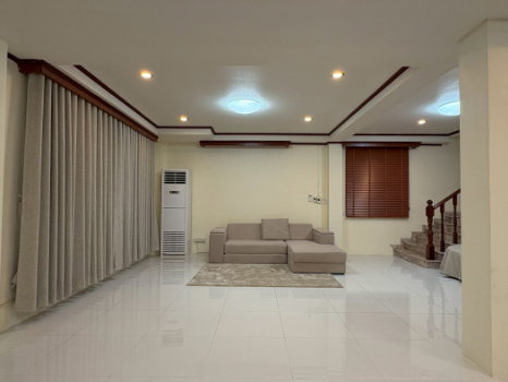 รูป ขาย ให้ เช่า ทาวน์โฮม สุดคุ้ม !! เจริญนคร 34 Renovate ใหม่ทั้งหลัง 3 ชั้น 36 ตรว - รูปที่ 3/12