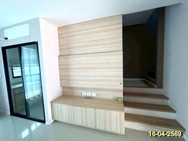 picture TOWN HOUSE 21.1 Sq.w. Saphan Sung Bangkok for 9M - 6/44