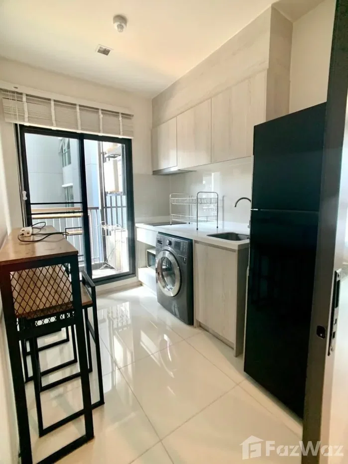 picture 2 Bedroom Condo for sale at Life Sukhumvit 48  1063018 - 5/9