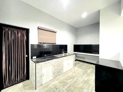 บ้านแฝด เมกะ บางนา : For Sell at    Saeng Arun Village, Prawet