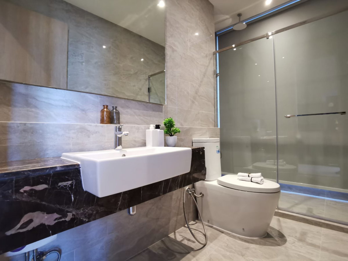 picture 2-Bedroom Penthouse for Sale at Ashton Asoke - Rama 9 — Best Rama 9 Skyline View - 16/29