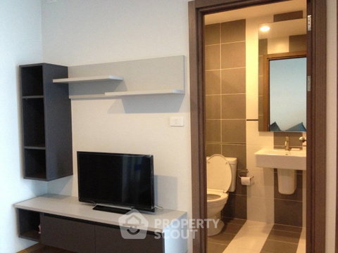 1-BR Condo at The Base Sukhumvit 77 near BTS On Nut (ID 2824130)