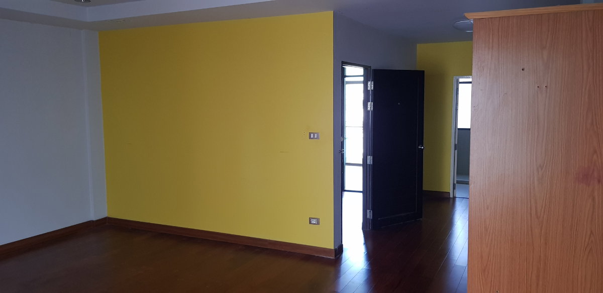 picture TownHome Best Deal Best Price  4,567,7890 - 12/35