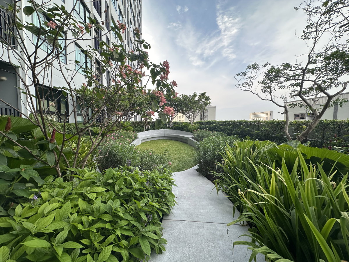 รูป ให้เช่าห้อง 1Bed+ คอนโด Ideo Ramkhamhaeng Lamsali Station ห้องมุมแรร์ยูนิต REF. 026CRB - รูปที่ 25/26