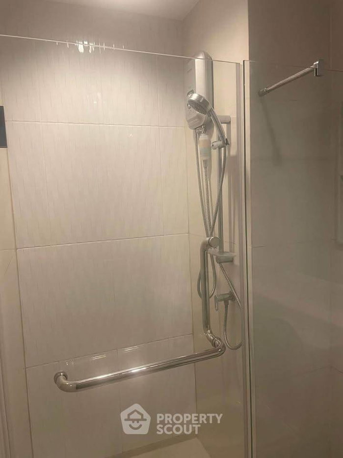 picture 1-BR Condo at Life Asoke - Rama 9 near MRT Phra Ram 9 (ID 2134324) - 9/10