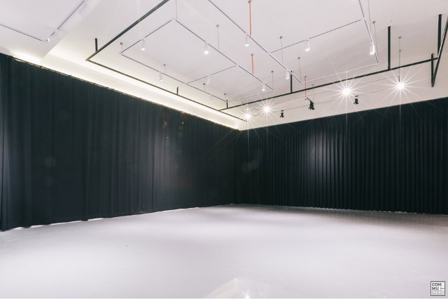 รูป 🏢✨ ให้เช่า ออฟฟิศสตูดิโอสุดชิค ย่านโชคชัย 4 Fully Equipped Studio พร้อมใช้งาน เหมาะสำหรับ Live ขายของ / Content Creator / Studio Production  - รูปที่ 10/15