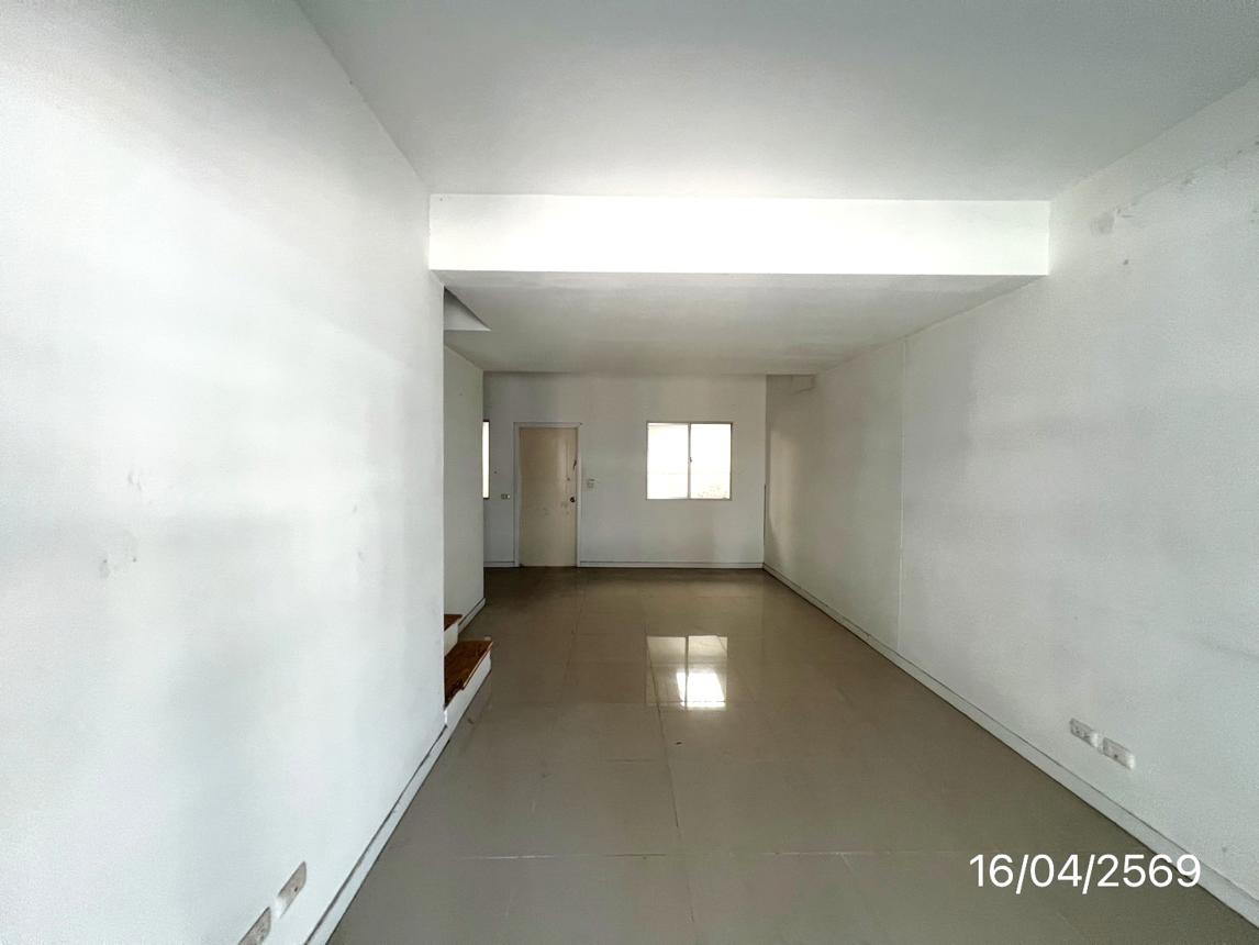 picture TOWN HOUSE 21.8 Sq.w. Si Racha Chonburi for 1.9M - 17/30