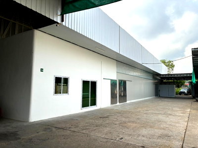 เช่าโรงงาน สนง.ประกันสังคม สำนักงานใหญ่ : รหัส PNB034 ให้เช่าโรงงานขนาด 420 ตร.ม. นนทบุรี–แคราย ซอยเรวดี เหมาะสำหรับผลิตอาหาร เครื่องสำอาง อาหารเสริม และสินค้าอุปโภคบริโภค พร้อมจด อย.