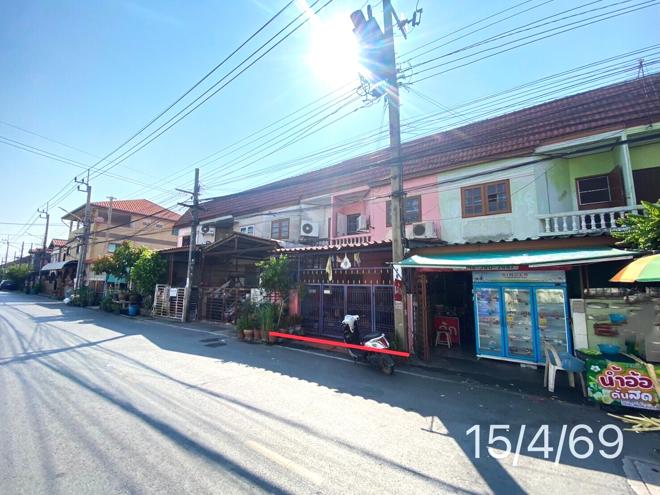 รูป ทาวน์เฮ้าส์ 17 ตร.วา บางบัวทอง นนทบุรี 1.6M - รูปที่ 3/12