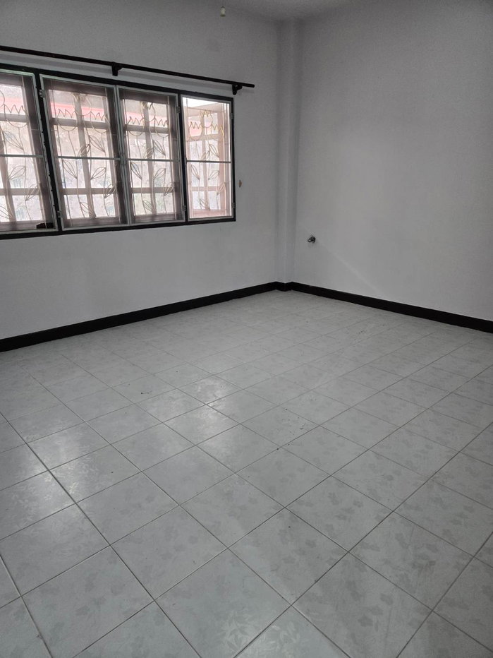 picture Sales prime location single house 3BR,2BA,easy access to everywhere. - 16/19