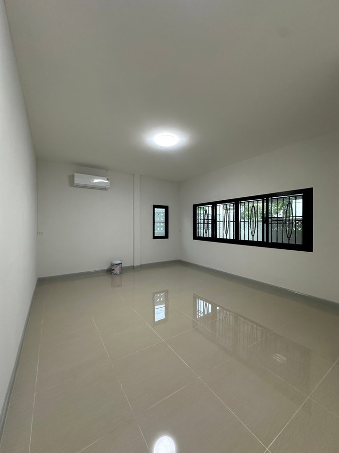 รูป 🏡 ให้เช่าบ้านเดี่ยว /โฮมออฟฟิศชั้นเดียว — ลาดพร้าววังหิน 37 แหล่งของกินเพียบ เข้า-ออกได้หลายเส้นทาง - รูปที่ 14/17