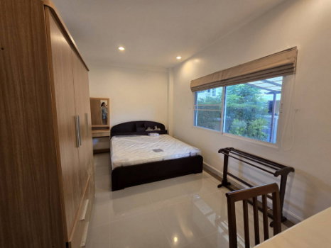 รูป ให้ เช่าบ้านเดี่ยว 4 ห้องนอน 3 ห้องน้ำ พร้อมเข้าอยู่ 7 มิถุนา นี้ หมู่บ้านเพอร์เฟค อ่อนนุช-ลาดกระบัง เฟส4 พร้อมเฟอร์ + เครื่องใช้ไฟฟ้า - รูปที่ 6/12