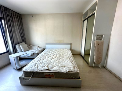 Condos for sale Sathon Road : For sell studio room 22 sqm 2.15 m