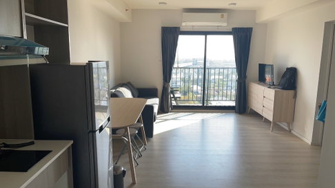 Mega Bangna 400 m. Condo A space Mega ( Rental ) Price 21,900 Baht