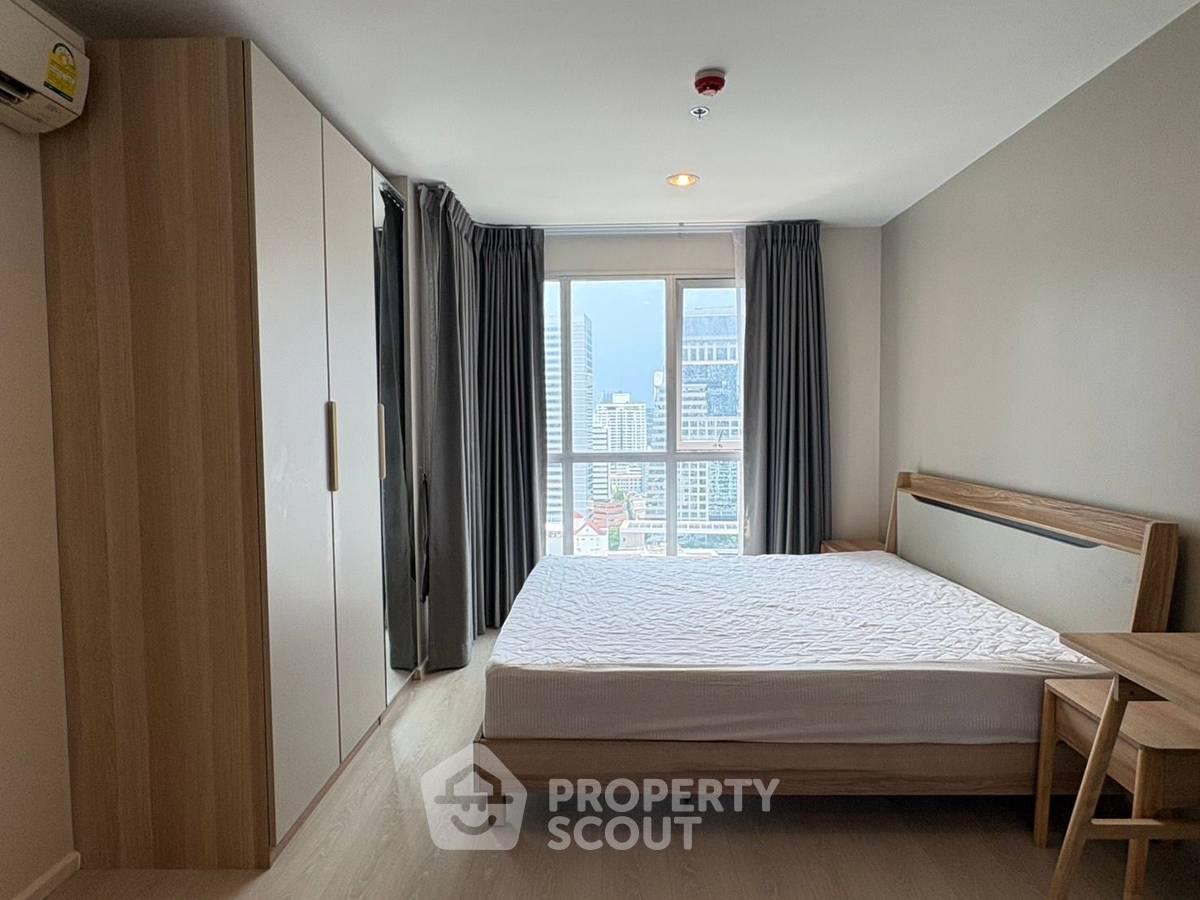 picture 1-BR Condo at Rhythm Sathorn-Narathiwas near BTS Chong Nonsi (ID 2906830) - 4/8