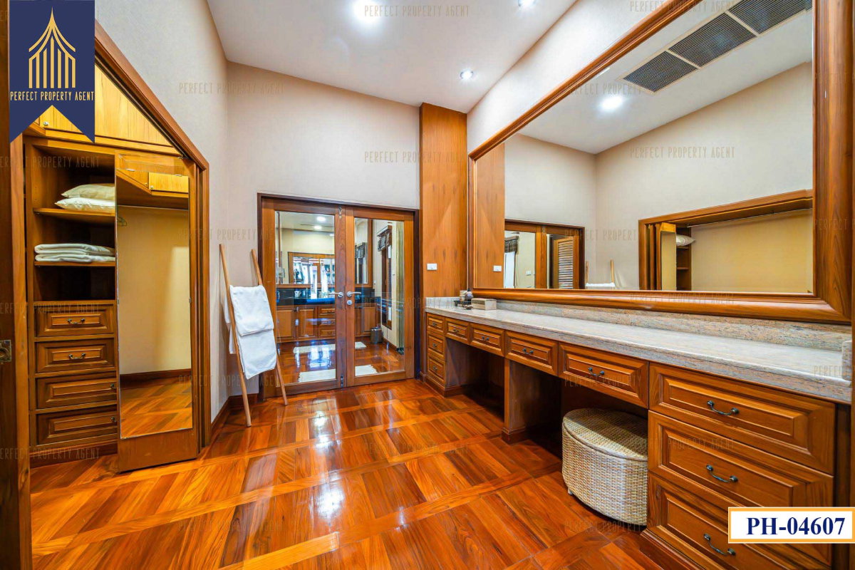 picture For Sale Pool villa Pattaya Talay - 12/26
